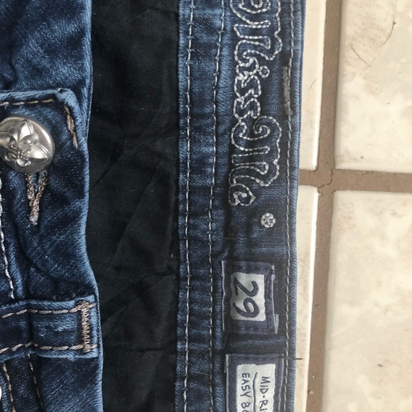 💯 percent authentic Miss Me jeans - Picture 3 of 4